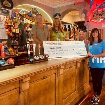 MINIFEST CHEQUE